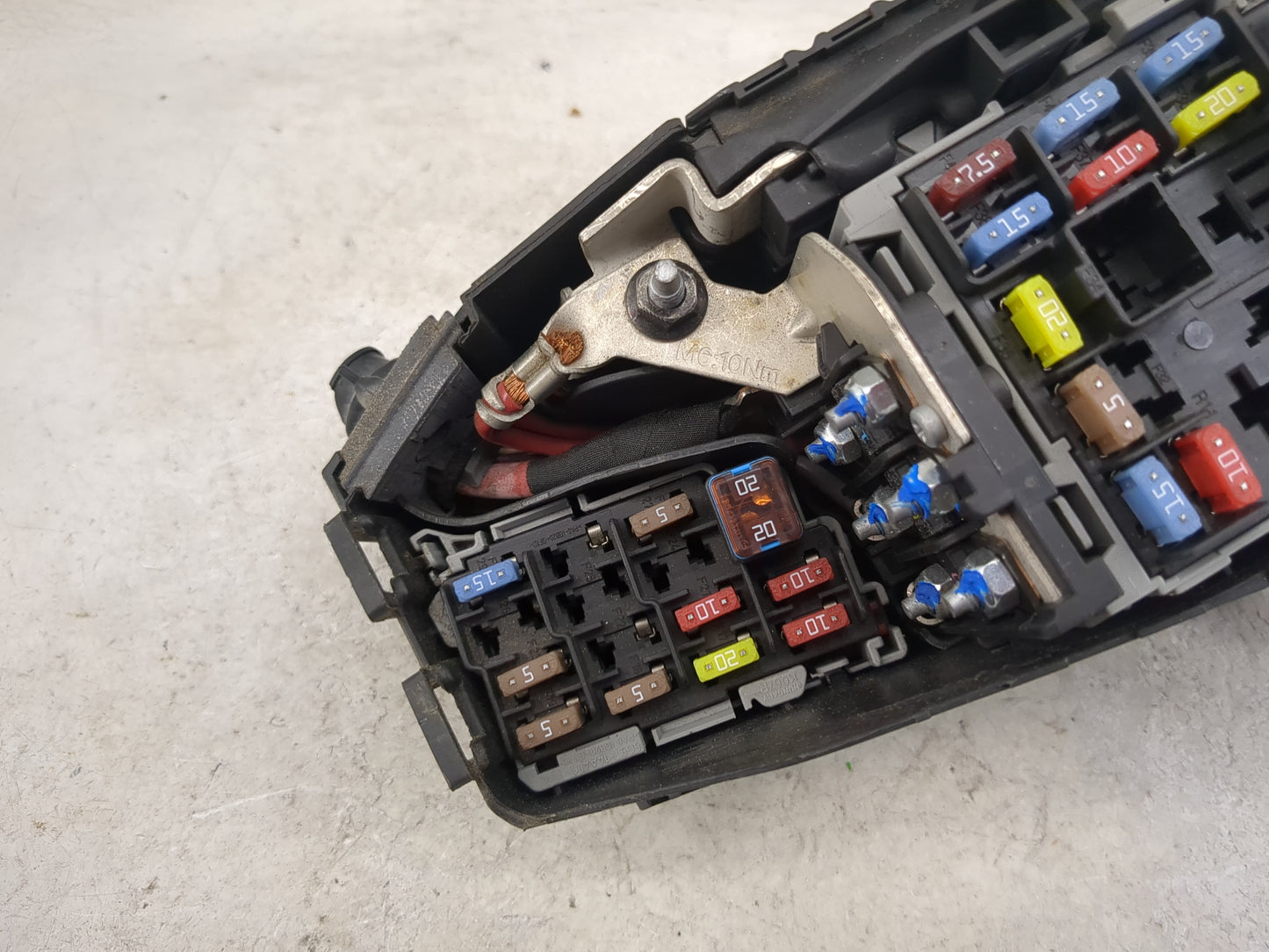2014-2018 Volvo S60 Fusebox Fuse Box Panel Relay Module P/N:30644652 Fits Fits 2012 2014 2015 2016 2017 2018 OEM Used Auto P