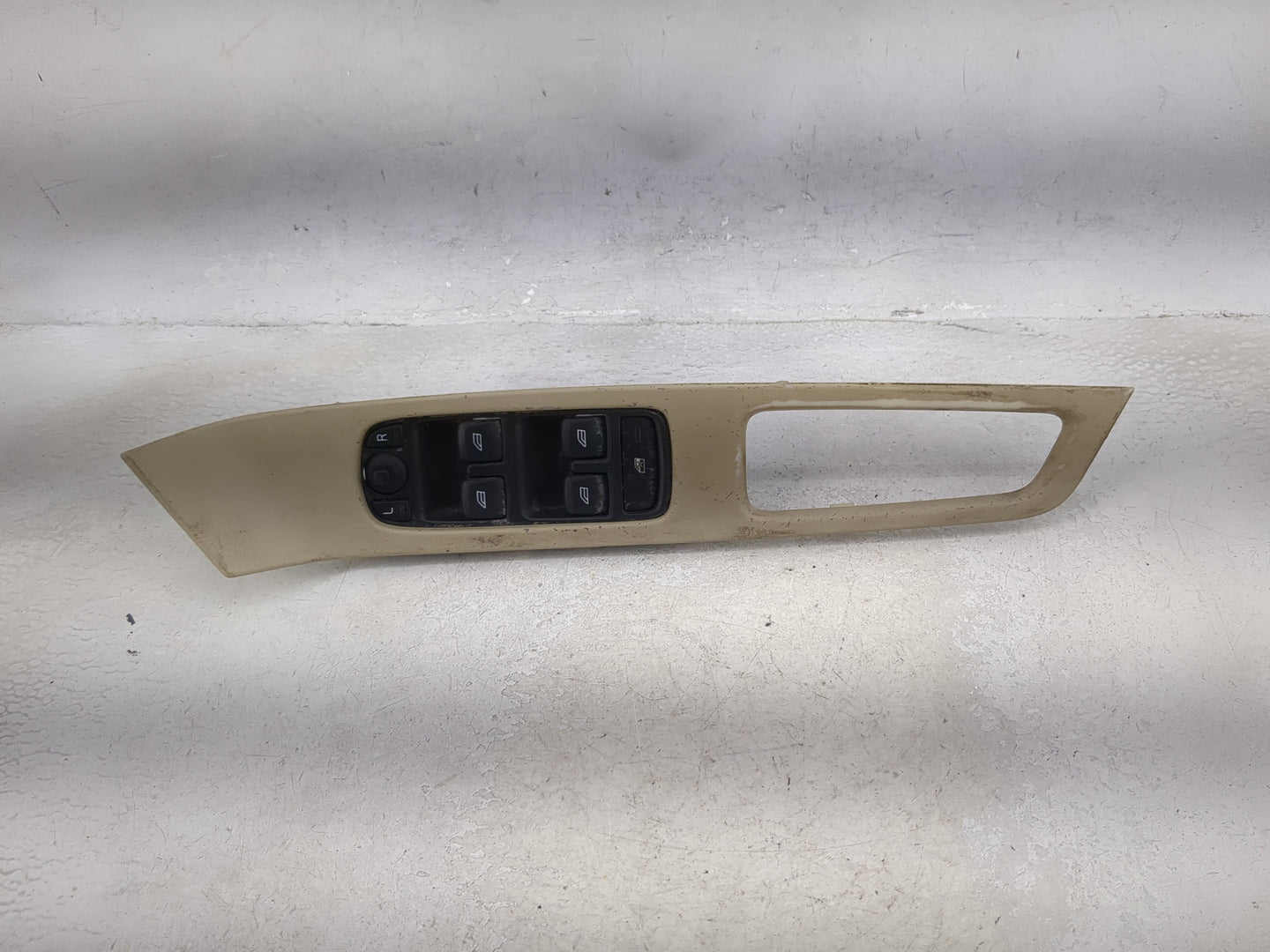 2014-2018 Volvo S60 Master Power Window Switch Replacement Driver Side Left P/N:31343101 Fits Fits 2014 2015 2016 2017 2018 