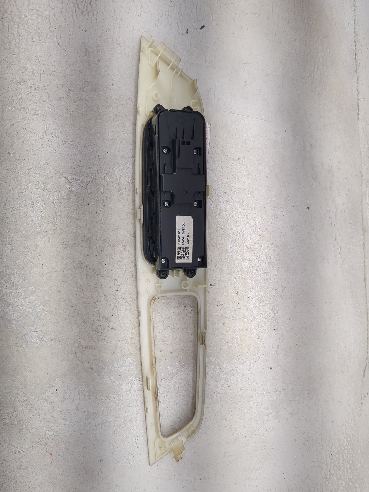 2014-2018 Volvo S60 Master Power Window Switch Replacement Driver Side Left P/N:31343101 Fits Fits 2014 2015 2016 2017 2018 