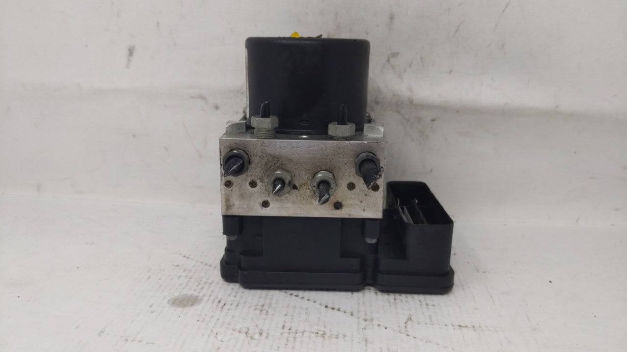 2014-2016 Volvo S60 ABS Pump Control Module Replacement P/N:P31400544 P31329137 Fits Fits 2014 2015 2016 OEM Used Auto Parts