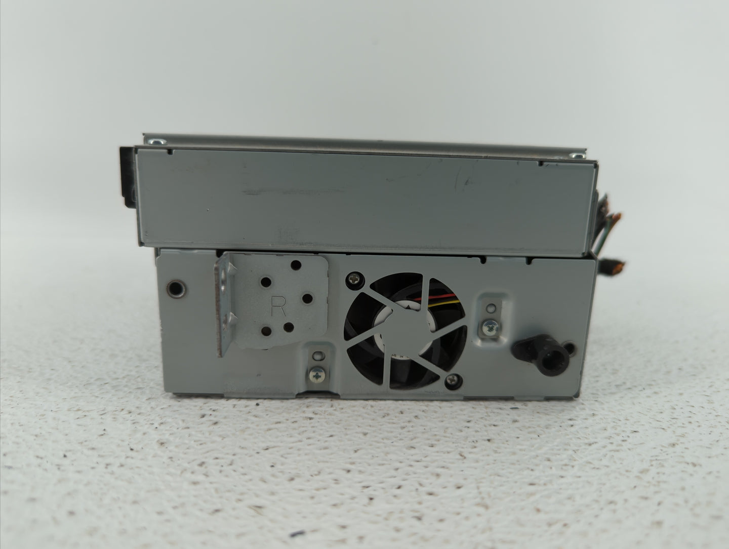 2014-2015 Volvo S60 Am Fm Cd Player Radio Receiver - Oemusedautoparts1.com