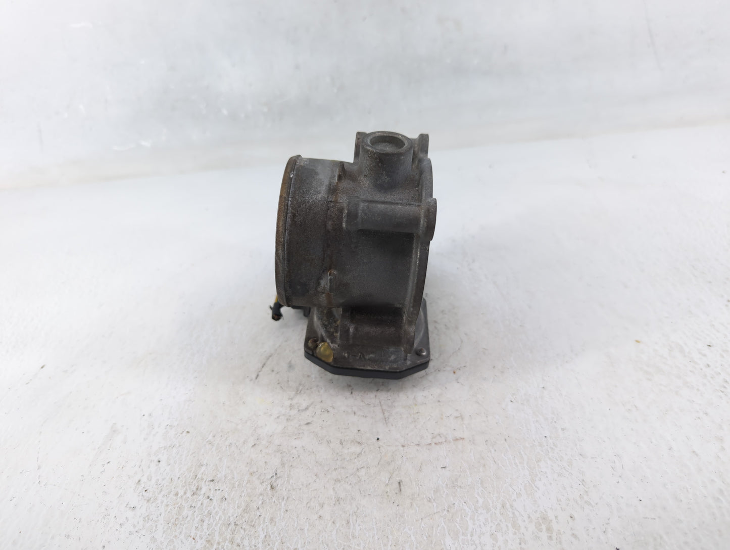 2013-2016 Volvo S60 Throttle Body P/N:142012Q10 HL12-2510030-AAA Fits Fits 2013 2014 2015 2016 OEM Used Auto Parts - Oemused