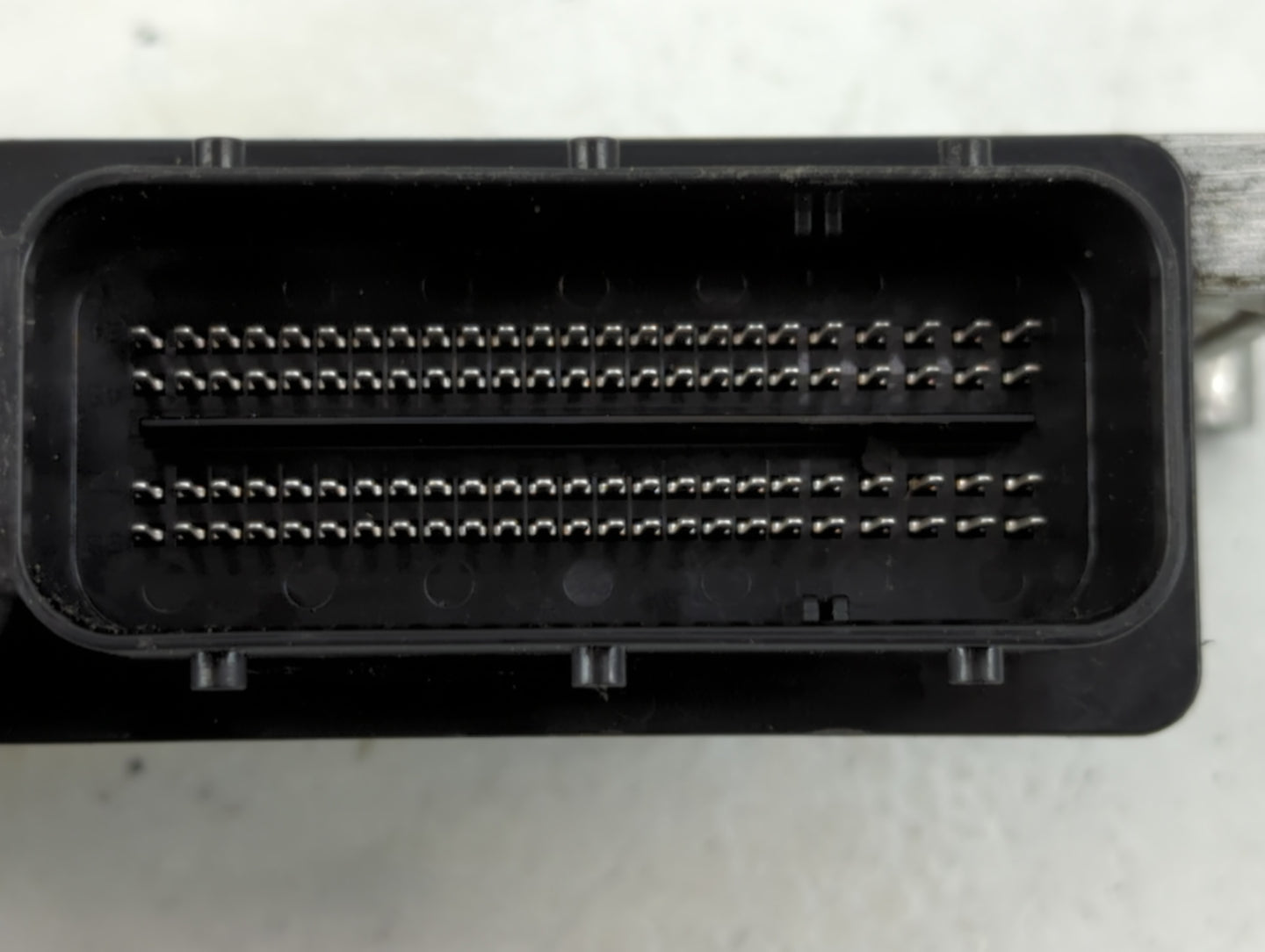 2015-2016 Volvo V60 PCM Engine Control Computer ECU ECM PCU OEM P/N:MB279700-9560 31312651AB Fits Fits 2013 2014 2015 2016 O
