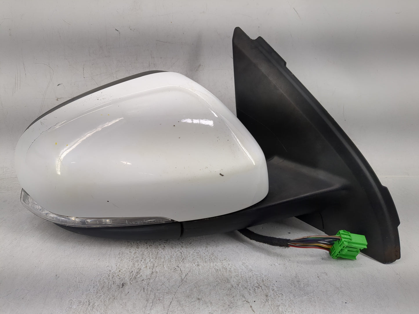 2015-2018 Volvo V60 Side Mirror Replacement Passenger Right View Door Mirror P/N:31424336 Fits Fits 2014 2015 2016 2017 2018