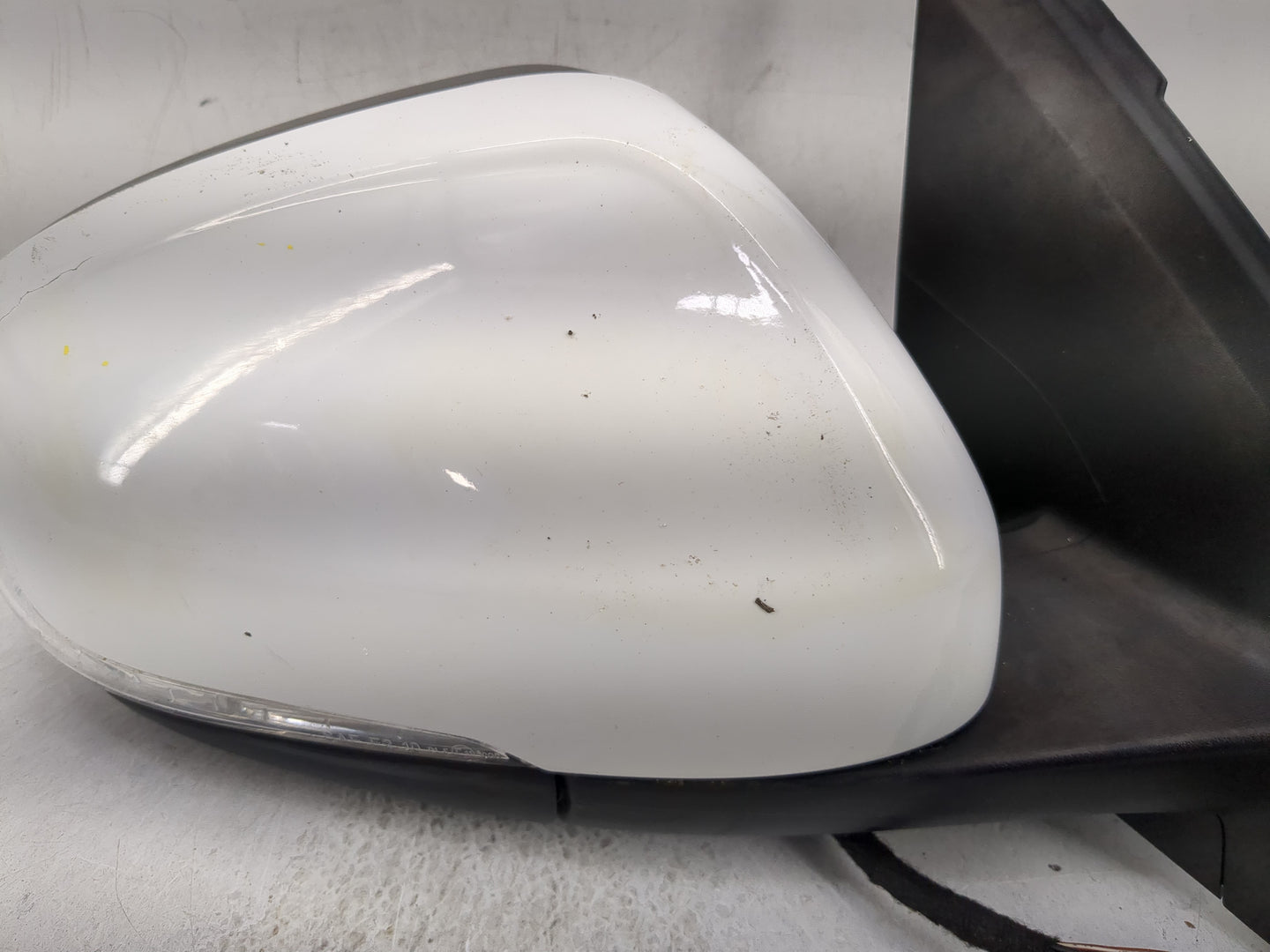 2015-2018 Volvo V60 Side Mirror Replacement Passenger Right View Door Mirror P/N:31424336 Fits Fits 2014 2015 2016 2017 2018