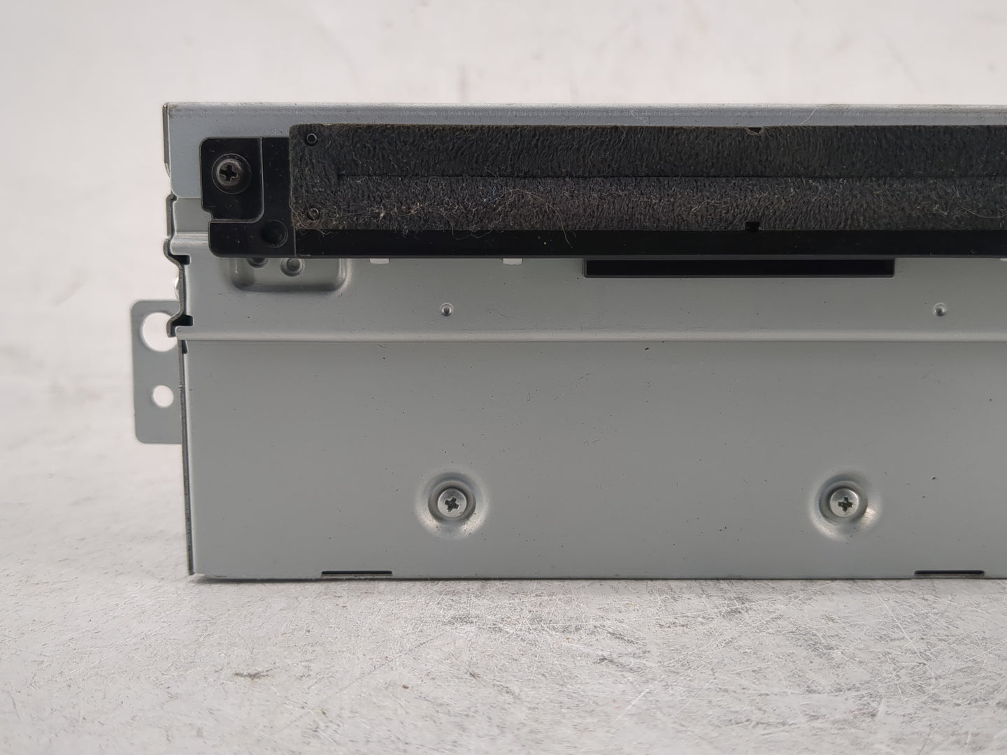2015 Volvo V60 Radio AM FM Cd Player Receiver Replacement P/N:31444012 AA Fits OEM Used Auto Parts - Oemusedautoparts1.com