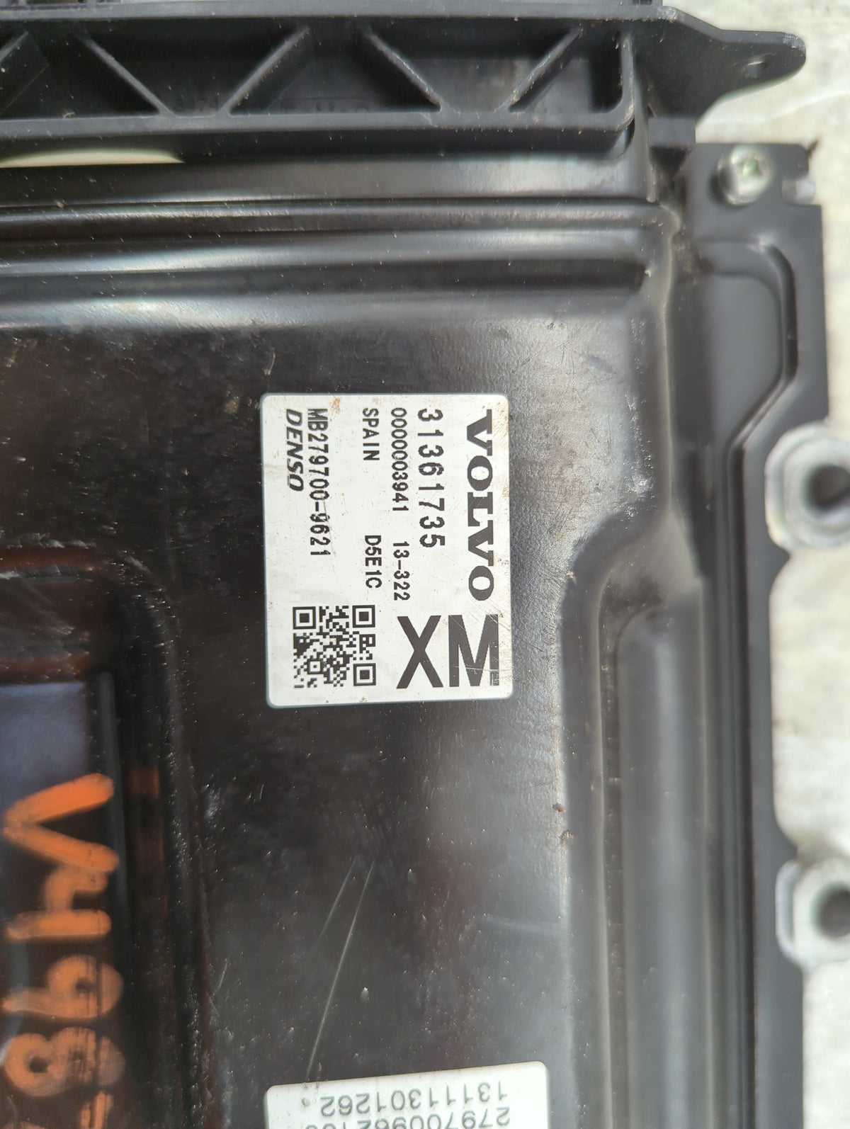 2015-2018 Volvo V60 PCM Engine Control Computer ECU ECM PCU OEM P/N:31361735 MB279700-9621 Fits Fits 2015 2016 2017 2018 201
