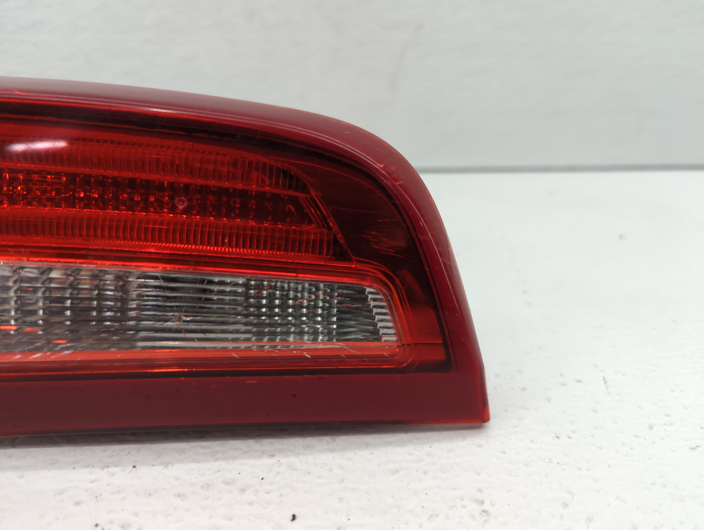 2013 Volvo V60 Tail Light Assembly Driver Left OEM P/N:30796271 Fits Fits 2011 2012 2014 2015 2016 2017 2018 OEM Used Auto P