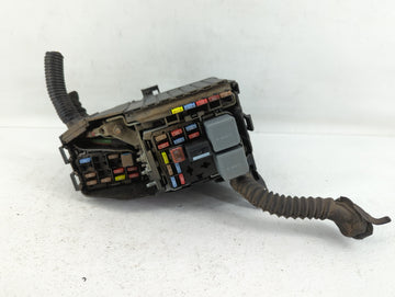 2015-2018 Volvo V60 Fusebox Fuse Box Panel Relay Module P/N:30644652 Fits Fits 2012 2014 2015 2016 2017 2018 OEM Used Auto Parts