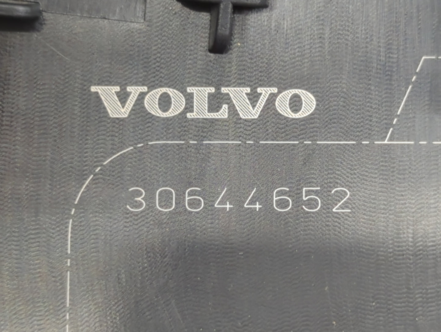 2015-2018 Volvo V60 Fusebox Fuse Box Panel Relay Module P/N:30644652 Fits Fits 2012 2014 2015 2016 2017 2018 OEM Used Auto P