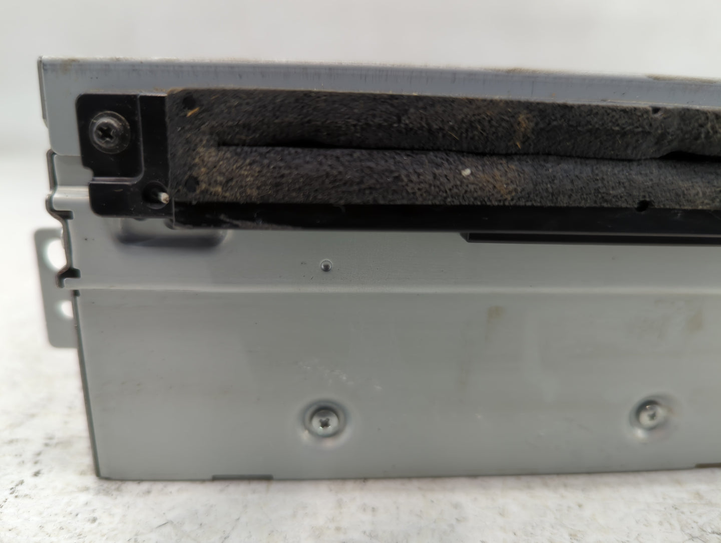 2013-2015 Volvo V60 Am Fm Cd Player Radio Receiver - Oemusedautoparts1.com
