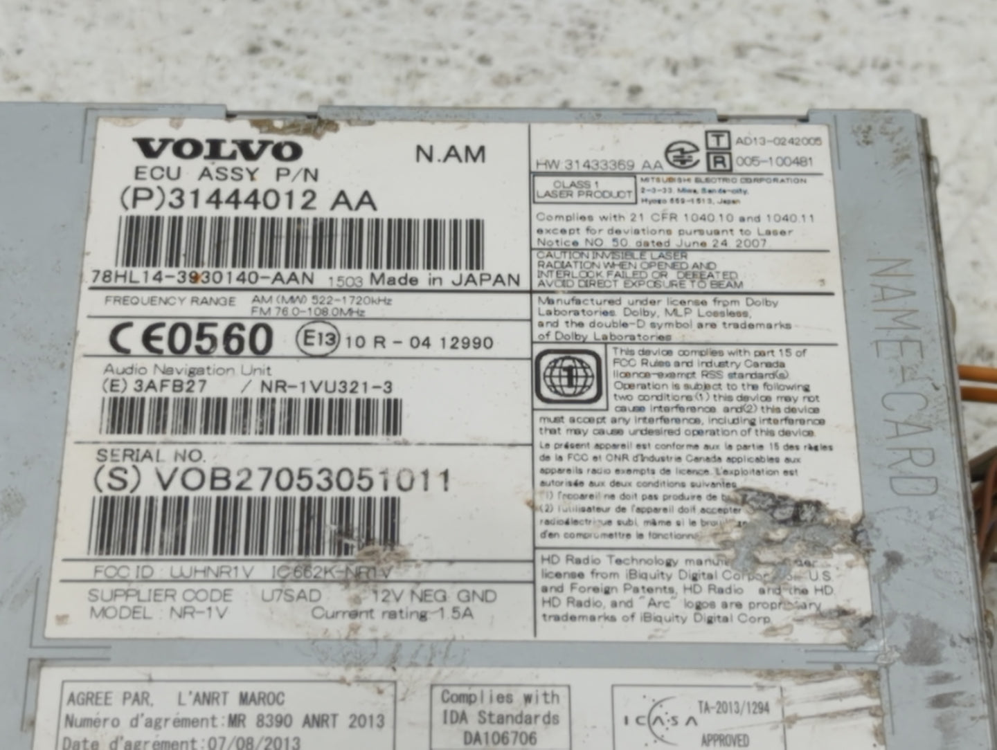 2013-2015 Volvo V60 Am Fm Cd Player Radio Receiver - Oemusedautoparts1.com