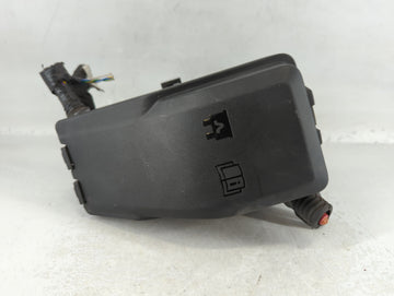 2015-2018 Volvo V60 Fusebox Fuse Box Panel Relay Module P/N:6G9T-14A076 Fits Fits 2012 2014 2015 2016 2017 2018 OEM Used Aut