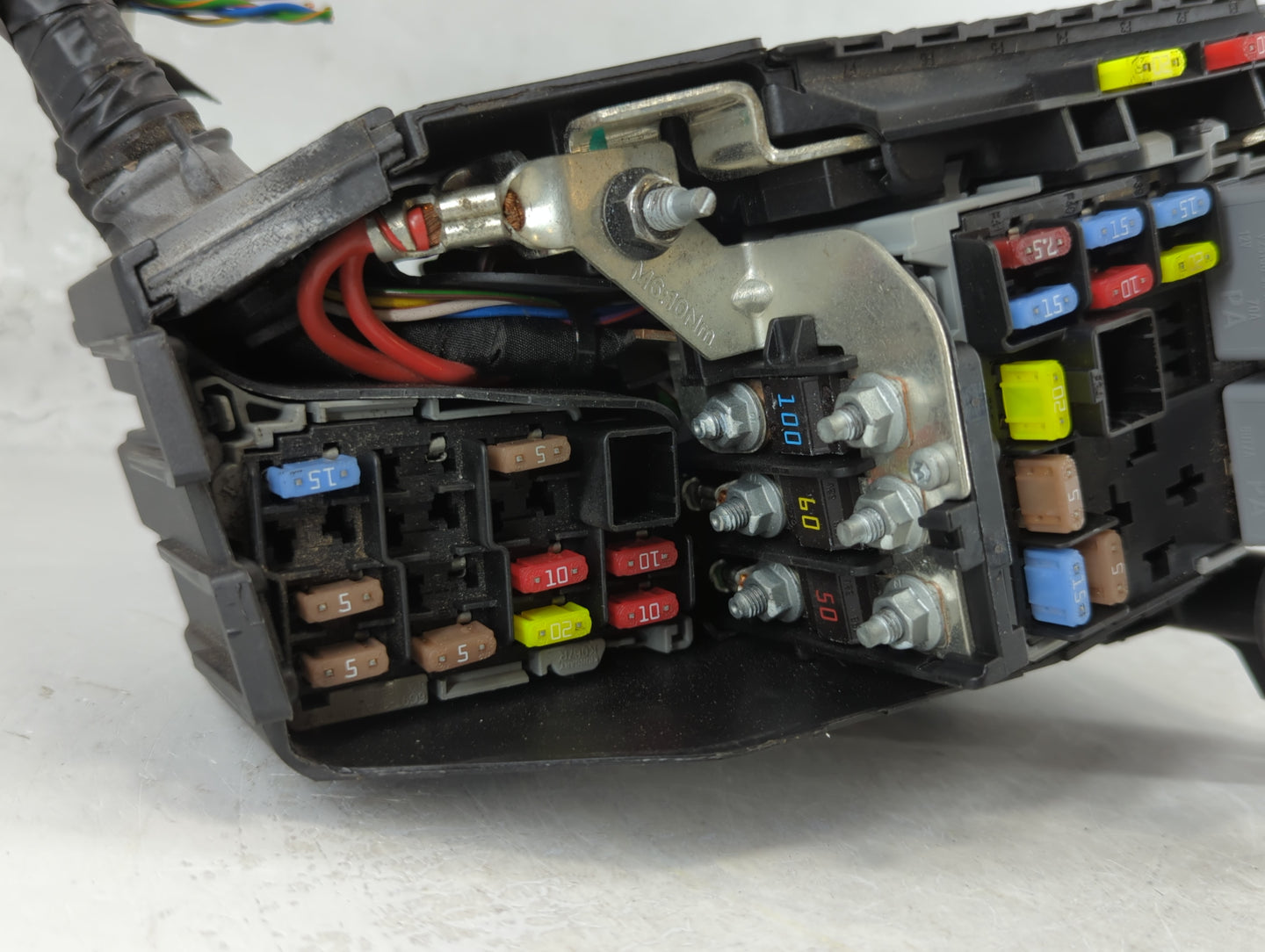 2015-2018 Volvo V60 Fusebox Fuse Box Panel Relay Module P/N:6G9T-14A076 Fits Fits 2012 2014 2015 2016 2017 2018 OEM Used Aut