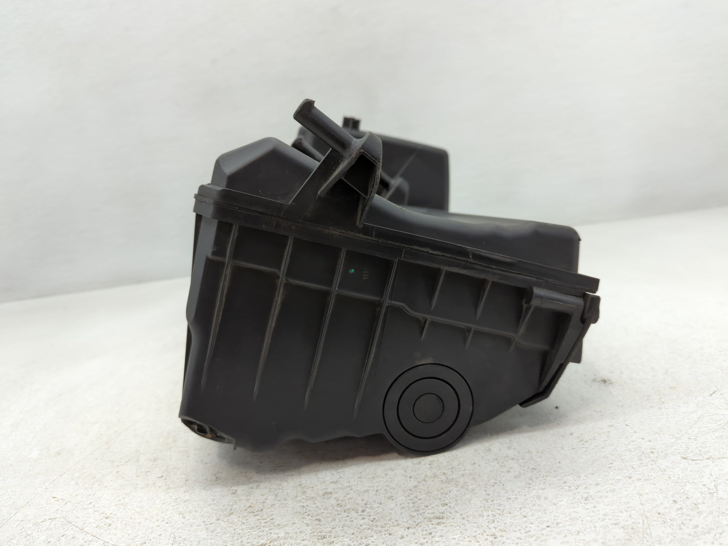 2015-2016 Volvo V60 Air Cleaner Intake-duct Hose Tube - Oemusedautoparts1.com