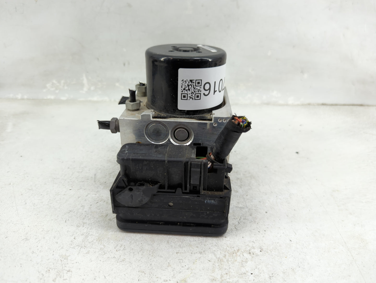 2011-2015 Volvo Xc60 ABS Pump Control Module Replacement Fits Fits 2011 2012 2013 2014 2015 2016 OEM Used Auto Parts - Oemus