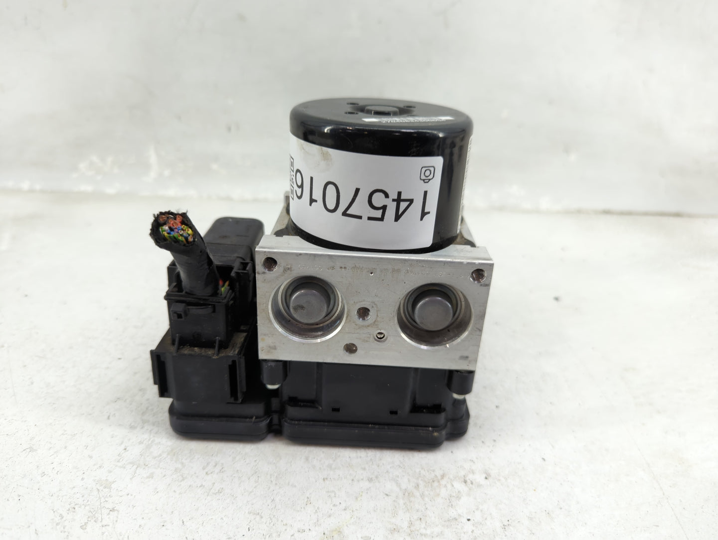 2011-2015 Volvo Xc60 ABS Pump Control Module Replacement Fits Fits 2011 2012 2013 2014 2015 2016 OEM Used Auto Parts - Oemus