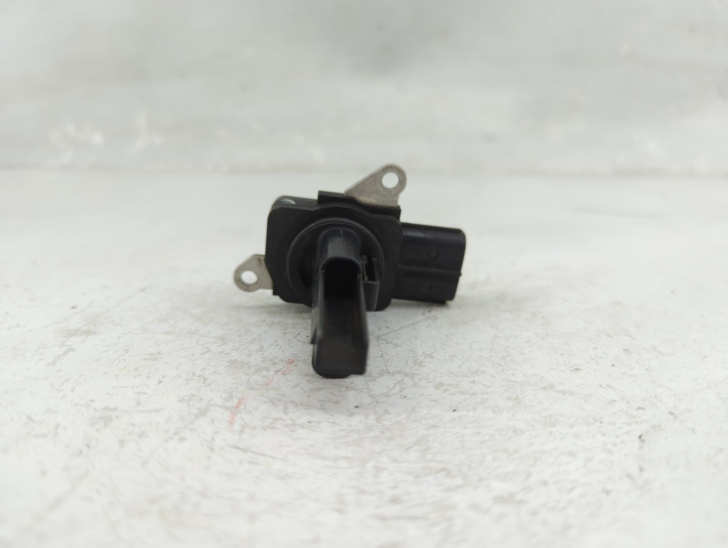 2015-2017 Volvo Xc60 Mass Air Flow Meter Maf - Oemusedautoparts1.com