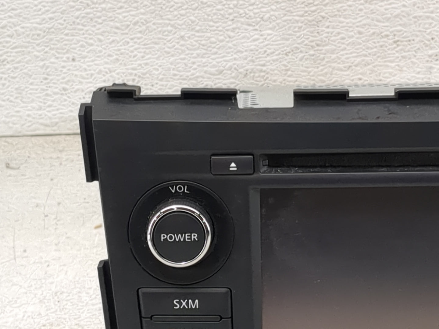 2016 Altima Radio AM FM Cd Player Receiver Replacement Fits OEM Used Auto Parts - Oemusedautoparts1.com