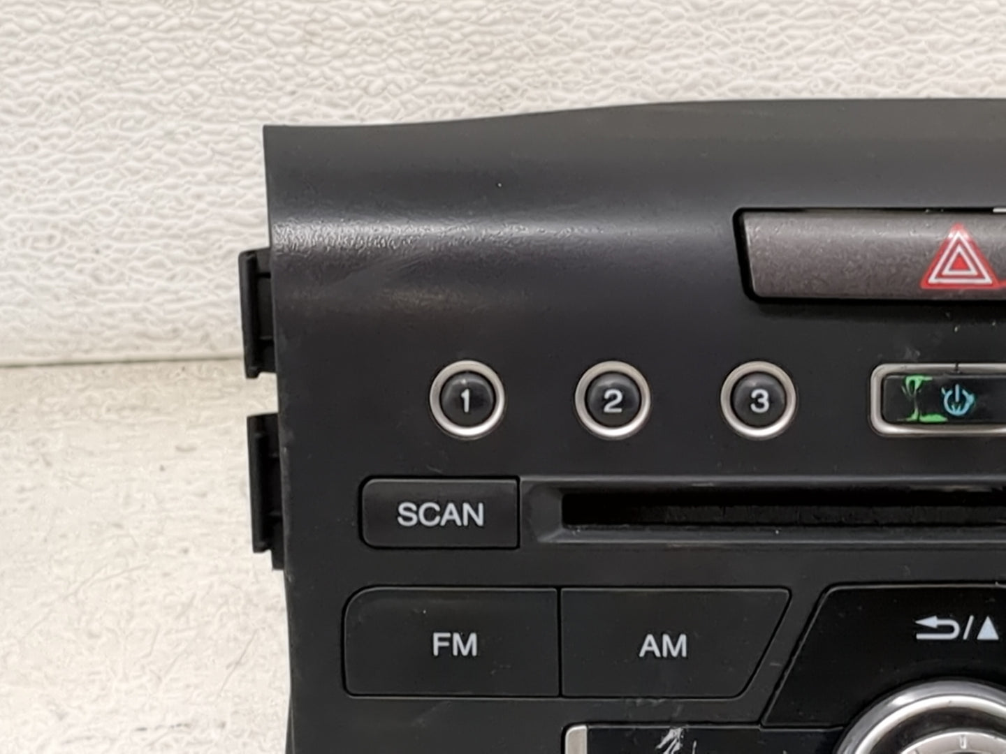 2016 Cr-V Radio AM FM Cd Player Receiver Replacement Fits Fits 2015 OEM Used Auto Parts - Oemusedautoparts1.com