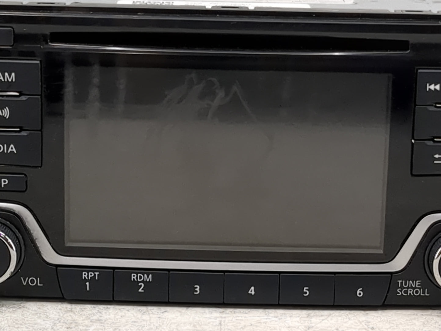 2016 Sentra Radio AM FM Cd Player Receiver Replacement Fits OEM Used Auto Parts - Oemusedautoparts1.com