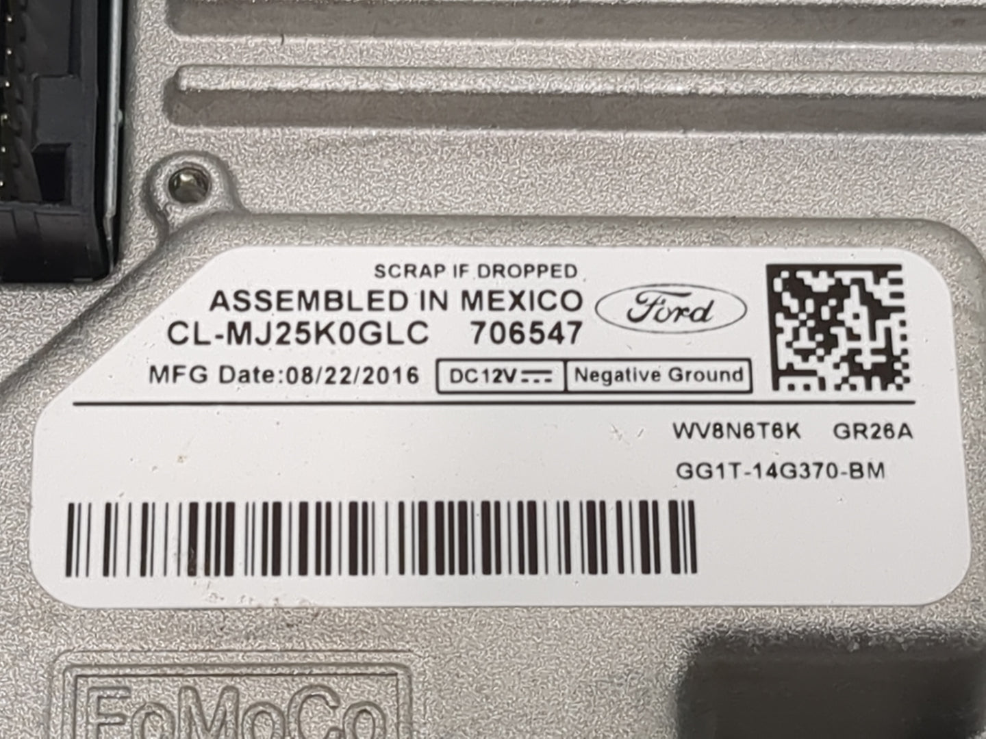 2016 Ford Taurus Information Display Screen 1468436 - Oemusedautoparts1.com