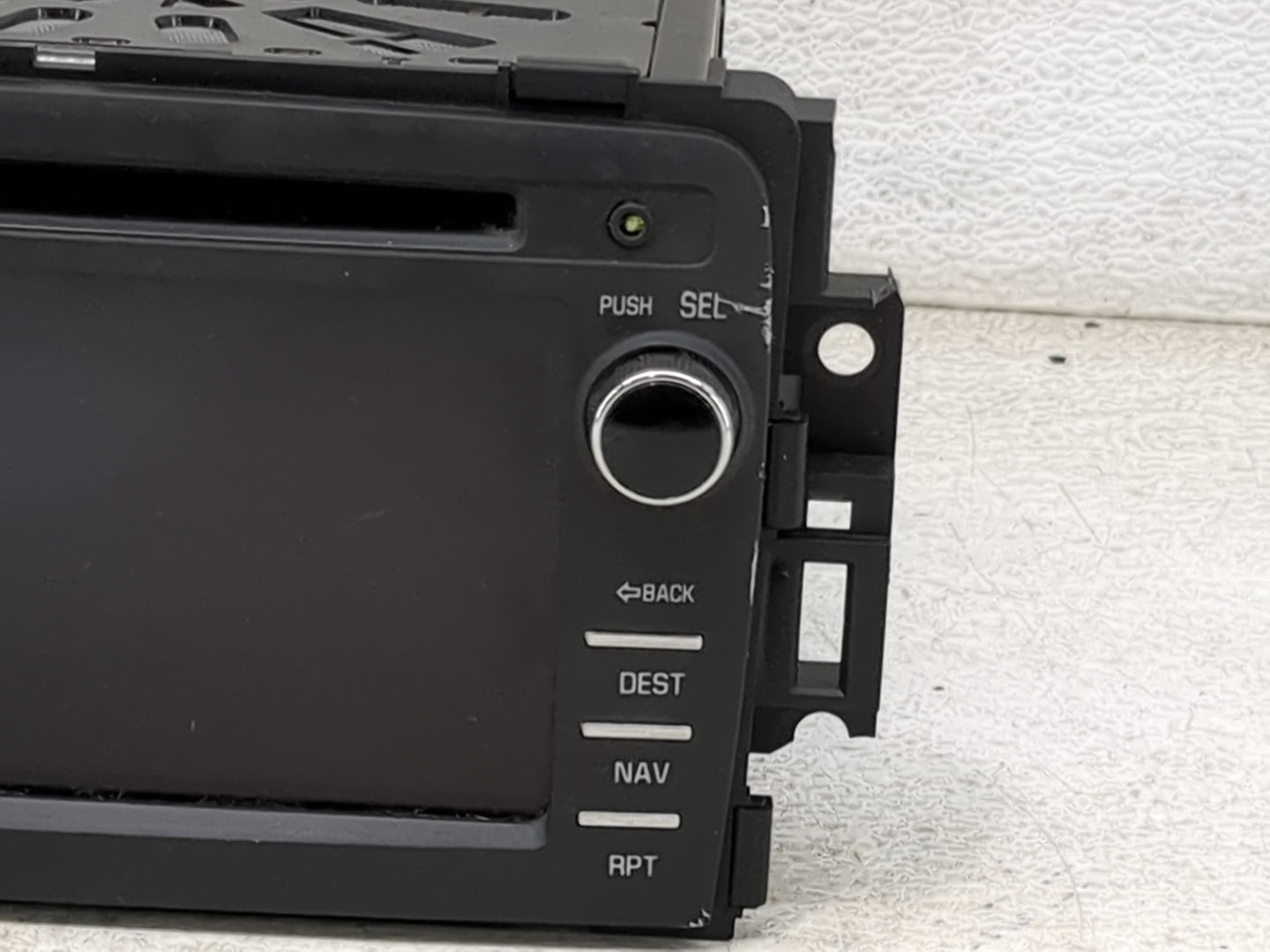 2016 Traverse Radio AM FM Cd Player Receiver Replacement Fits Fits 2015 OEM Used Auto Parts - Oemusedautoparts1.com