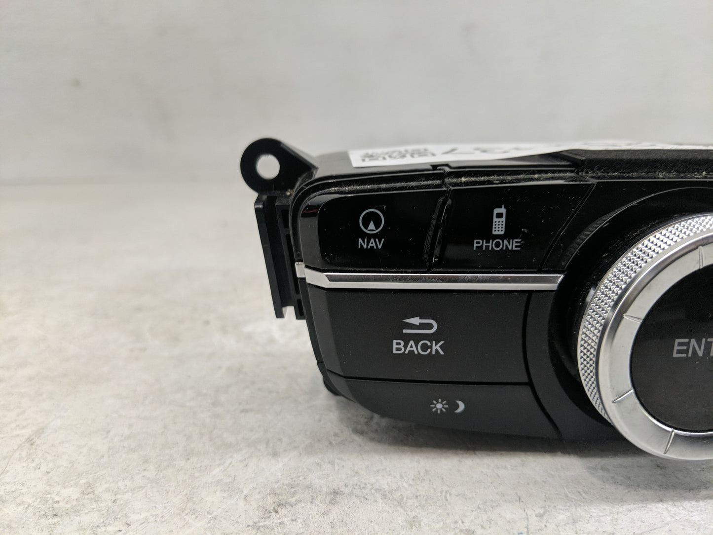 2017-2018 Acura Ilx Radio AM FM Cd Player Receiver Replacement P/N:39100-TX6-A510-M1 Fits Fits 2017 2018 OEM Used Auto Parts