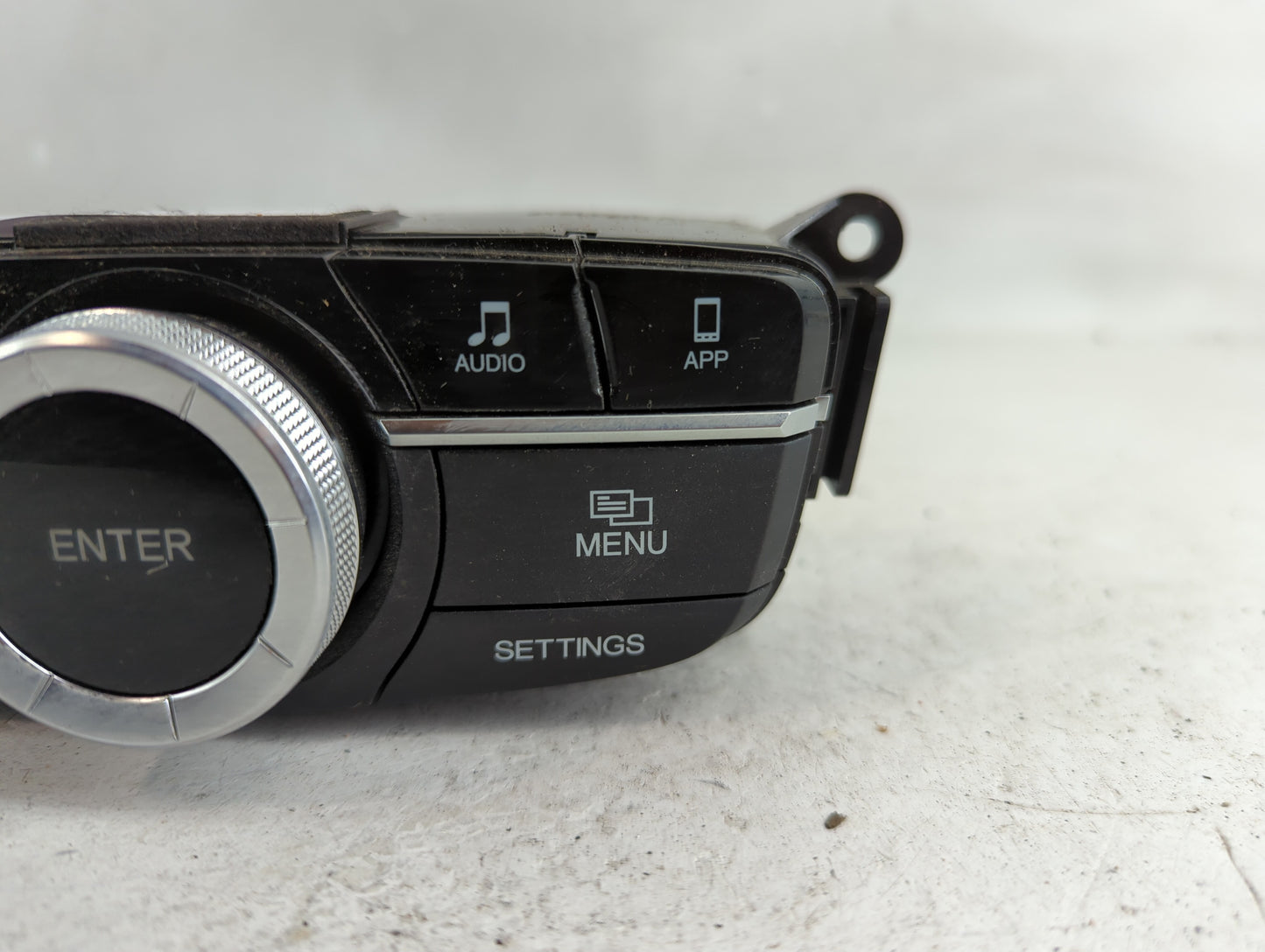 2016-2018 Acura Ilx Radio AM FM Cd Player Receiver Replacement P/N:TX6-A010 Fits Fits 2016 2017 2018 OEM Used Auto Parts - O