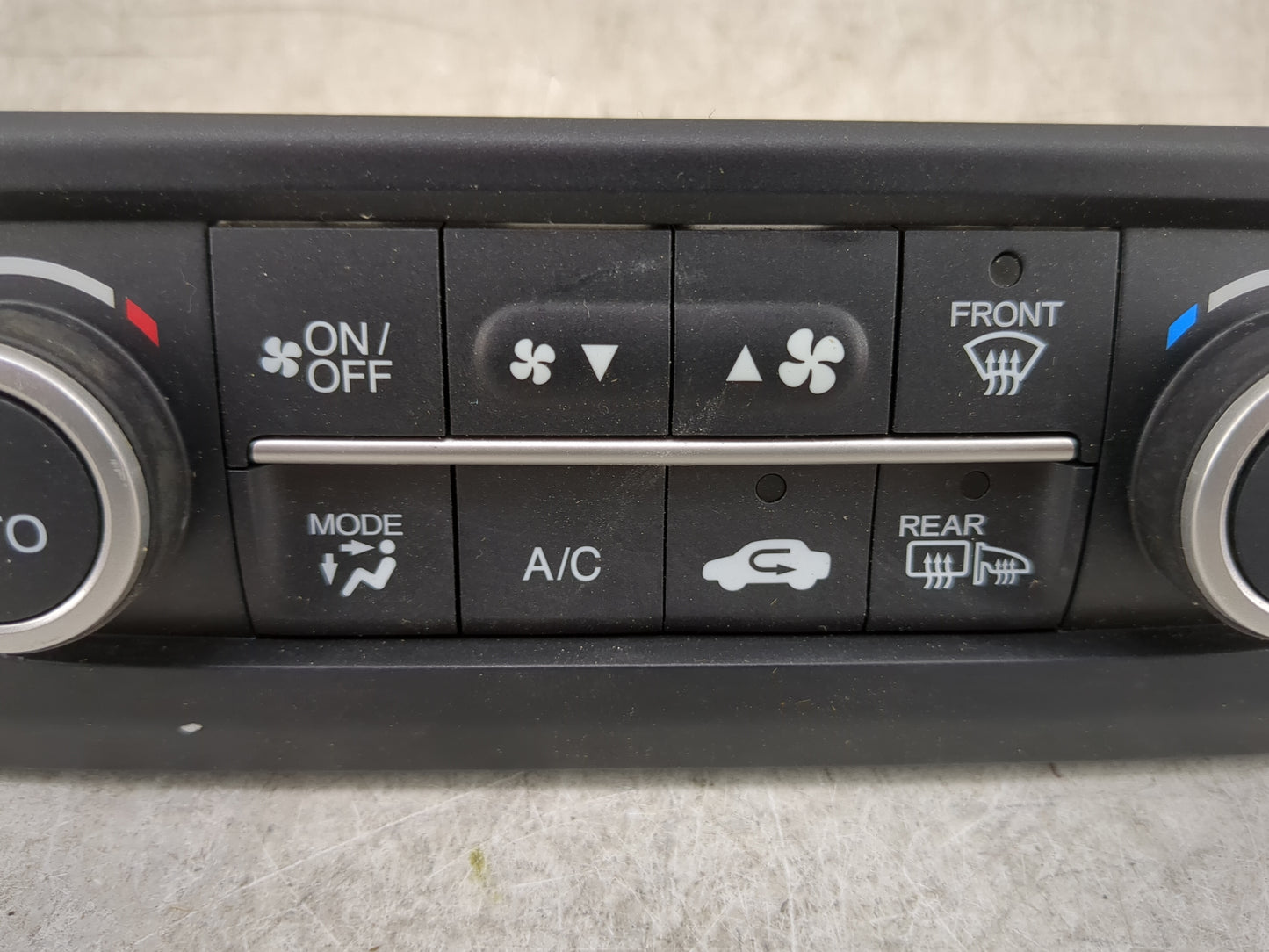 2016-2018 Acura Ilx Climate Control Module Temperature AC/Heater Replacement P/N:79600TV9A512M1 79600TV9A510M1 Fits OEM Used