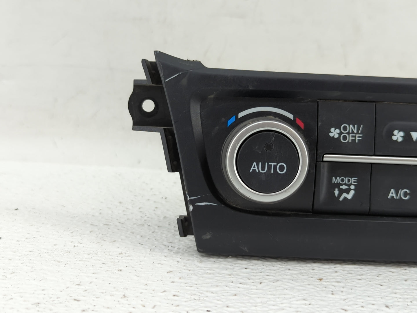 2016-2018 Acura Ilx Climate Control Module Temperature AC/Heater Replacement P/N:79600 TV9 A412 M1 79600 RV9 A512 M1 Fits OE