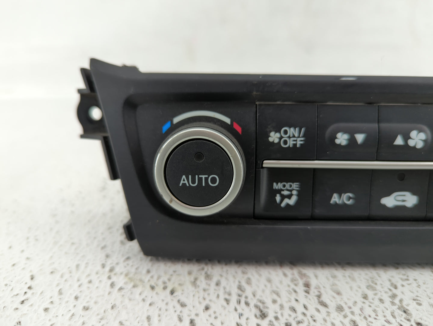 2016 Acura Ilx Radio Control Panel - Oemusedautoparts1.com