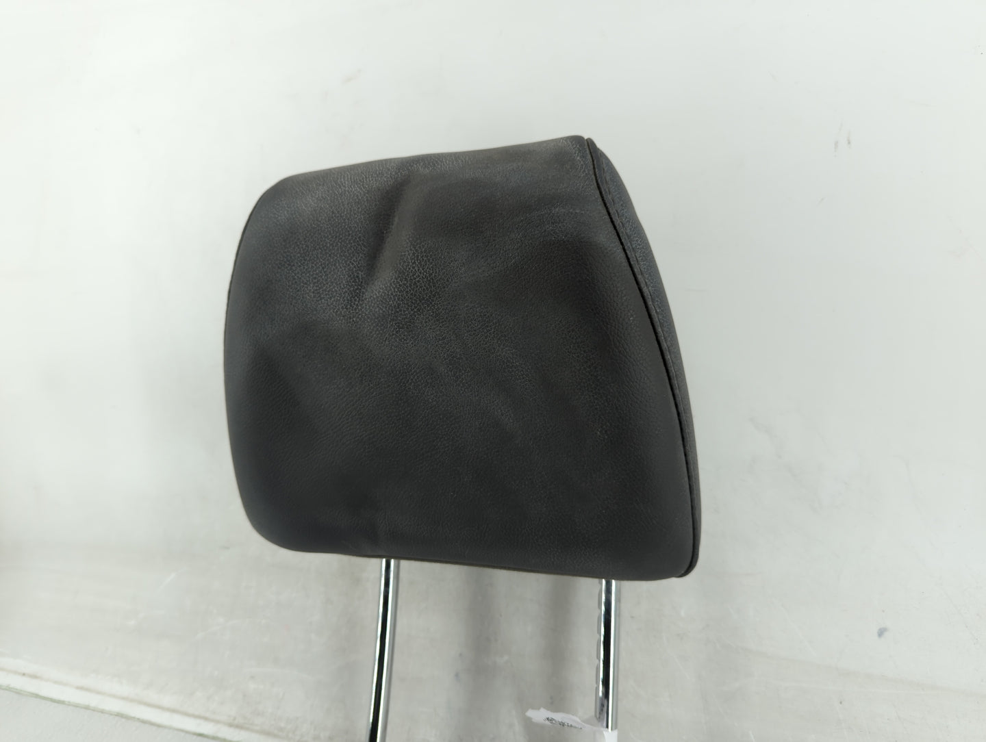 2016-2018 Acura Ilx Headrest Head Rest Rear Seat Fits Fits 2016 2017 2018 OEM Used Auto Parts - Oemusedautoparts1.com