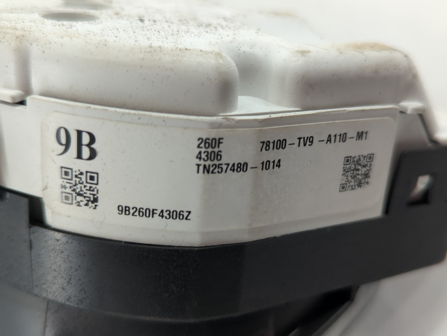 2016-2018 Acura Ilx Instrument Cluster Speedometer Gauges P/N:78100-TV9-A310-M1 Fits Fits 2016 2017 2018 OEM Used Auto Parts