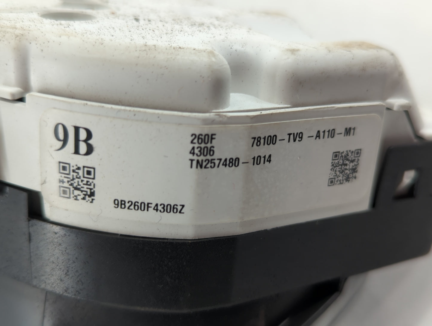 2016-2018 Acura Ilx Instrument Cluster Speedometer Gauges P/N:78100-TV9-A310-M1 Fits Fits 2016 2017 2018 OEM Used Auto Parts