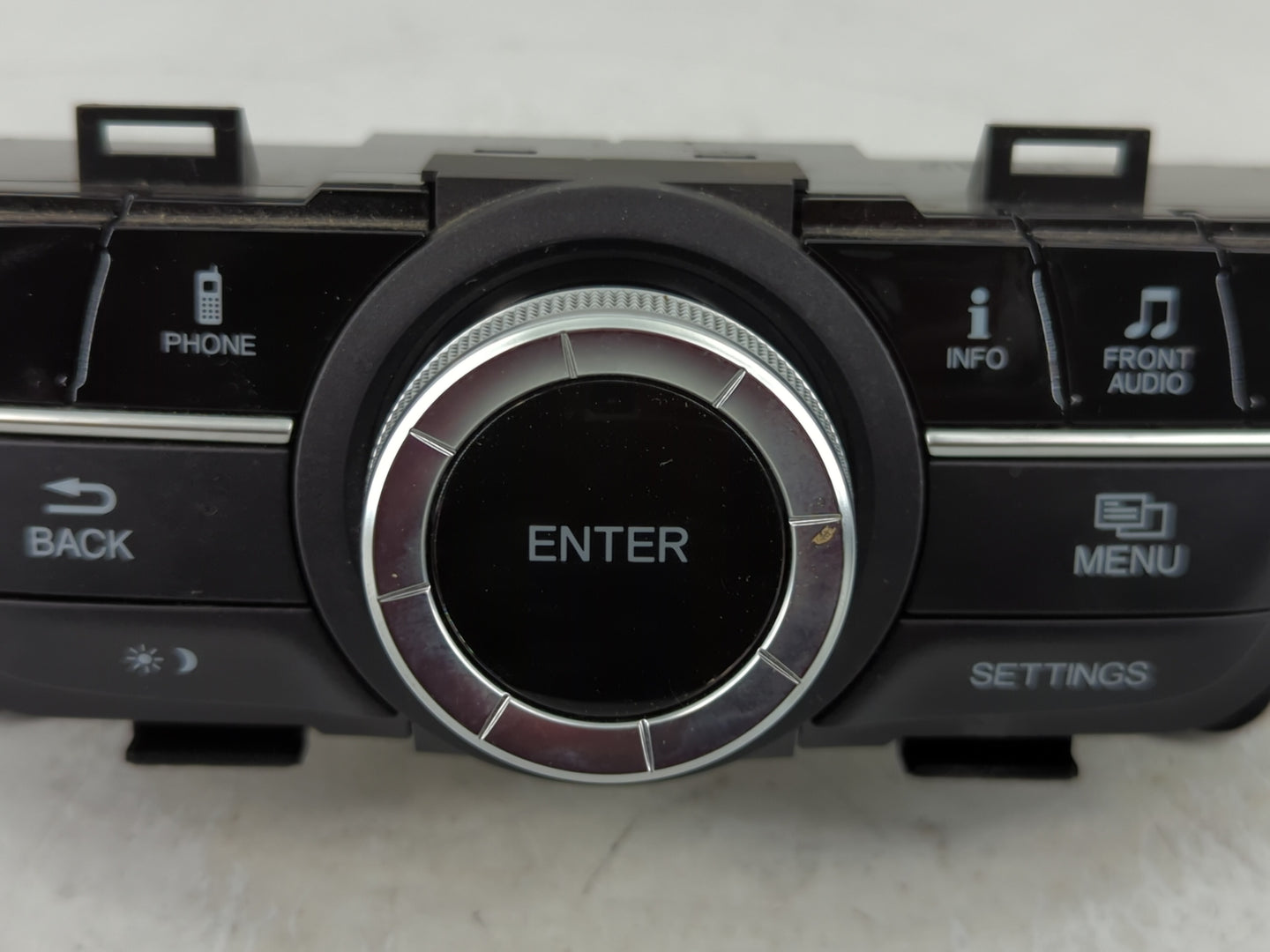 2014-2017 Acura Mdx Radio AM FM Cd Player Receiver Replacement P/N:M53408 Fits Fits 2014 2015 2016 2017 OEM Used Auto Parts 