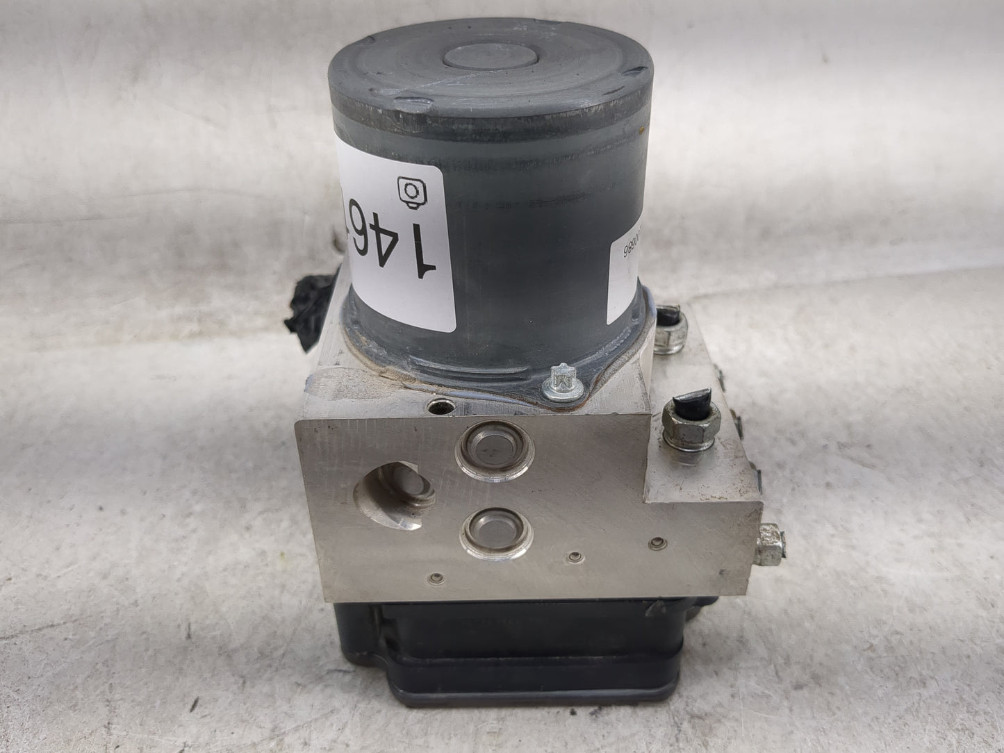 2016 Acura Mdx ABS Pump Control Module Replacement P/N:0265956188 2265106527 Fits OEM Used Auto Parts - Oemusedautoparts1.co