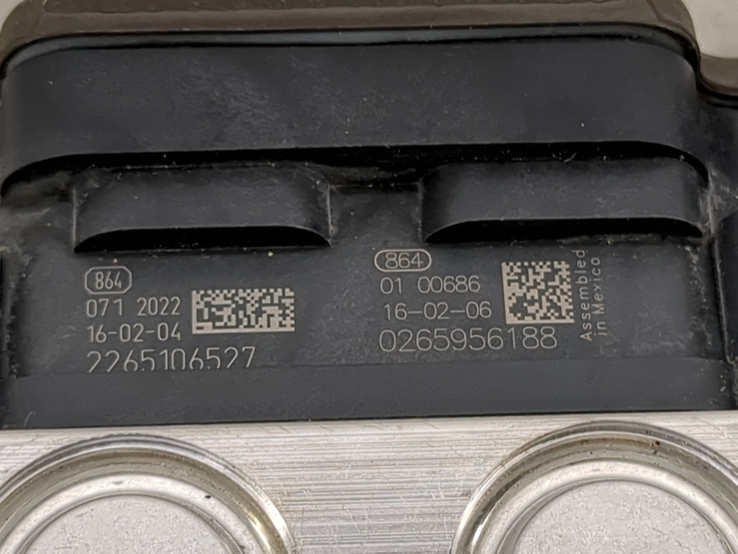 2016 Acura Mdx ABS Pump Control Module Replacement P/N:0265956188 2265106527 Fits OEM Used Auto Parts - Oemusedautoparts1.co
