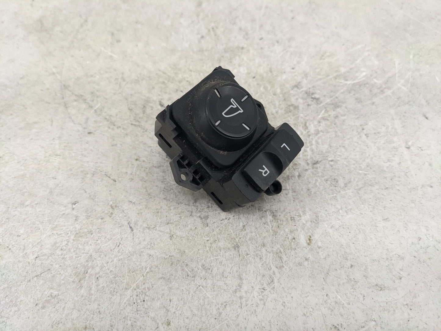 2014-2020 Acura Mdx Master Power Window Switch Replacement Driver Side Left Fits OEM Used Auto Parts - Oemusedautoparts1.com