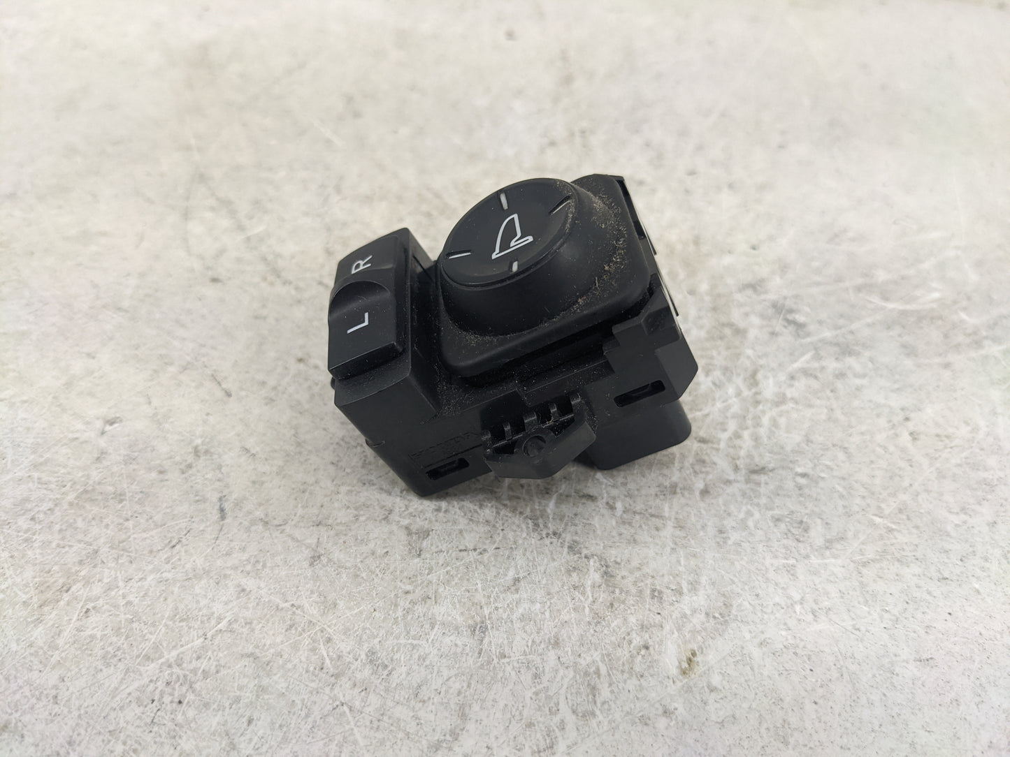 2014-2020 Acura Mdx Master Power Window Switch Replacement Driver Side Left Fits OEM Used Auto Parts - Oemusedautoparts1.com