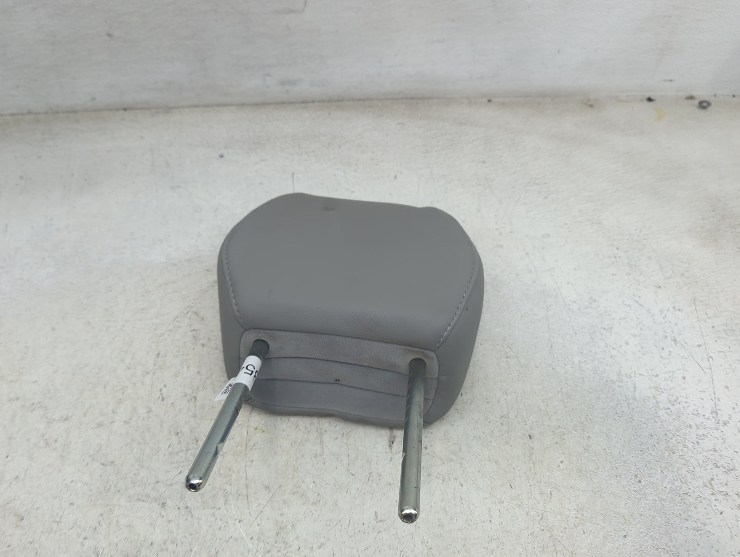 2016 Acura Mdx Headrest Head Rest Front Driver Seat Gray - Oemusedautoparts1.com
