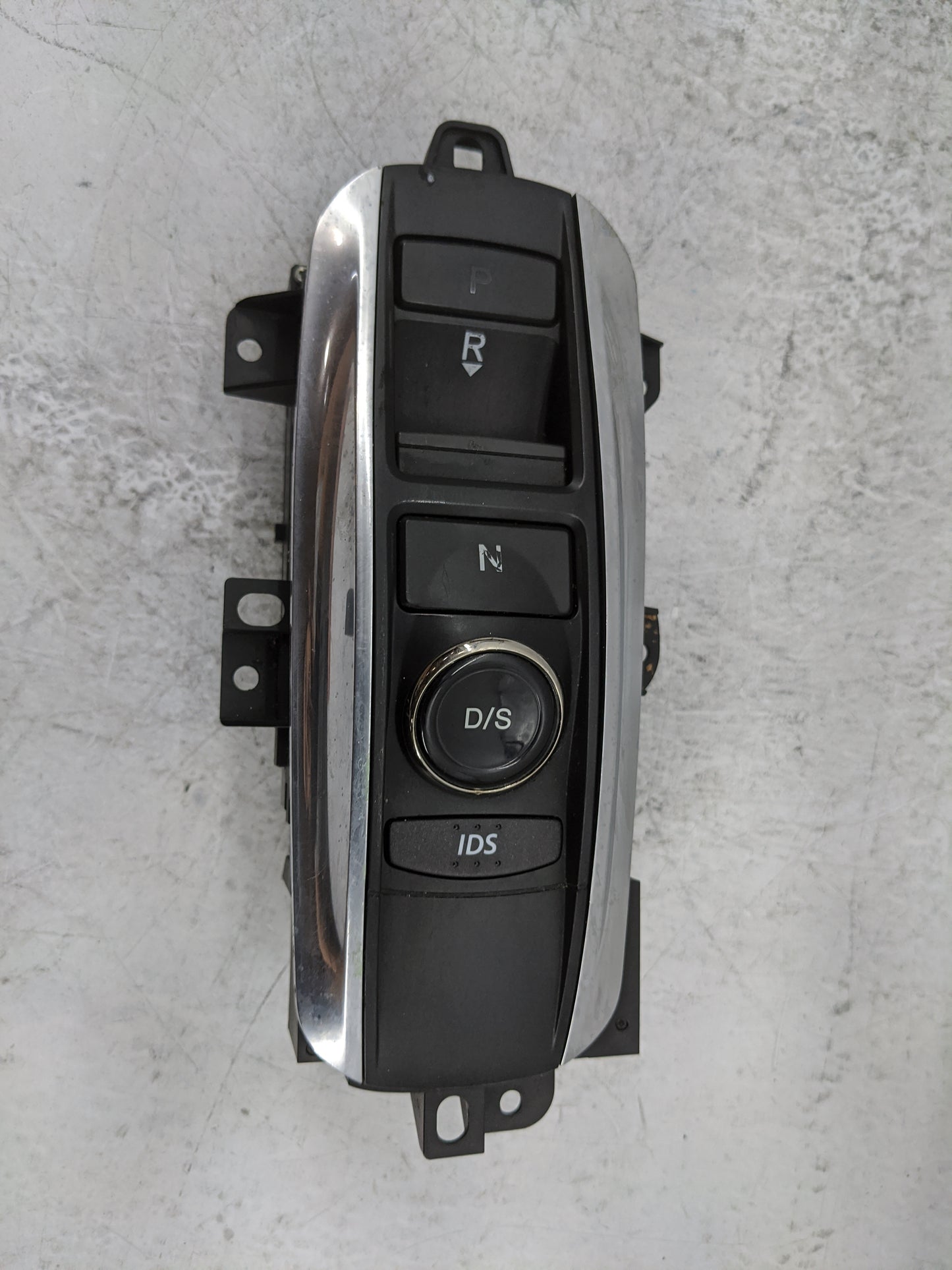 2016 Acura Mdx Floor Console Assembly Shifter - Oemusedautoparts1.com