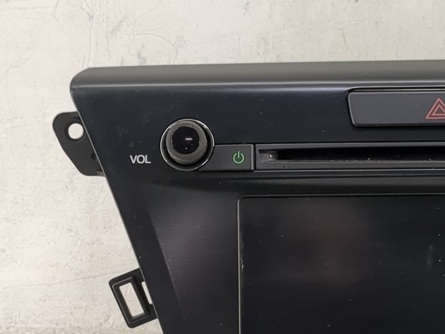 2016 Acura Mdx Radio AM FM Cd Player Receiver Replacement P/N:39540-TZ5-A610-M1 BD7M5A0 Fits OEM Used Auto Parts - Oemusedau