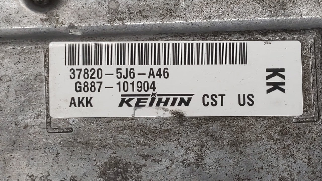 2016 Acura Mdx PCM Engine Control Computer ECU ECM PCU OEM P/N:37820-5J6-A46 37820-5J6-A24 Fits OEM Used Auto Parts - Oemuse