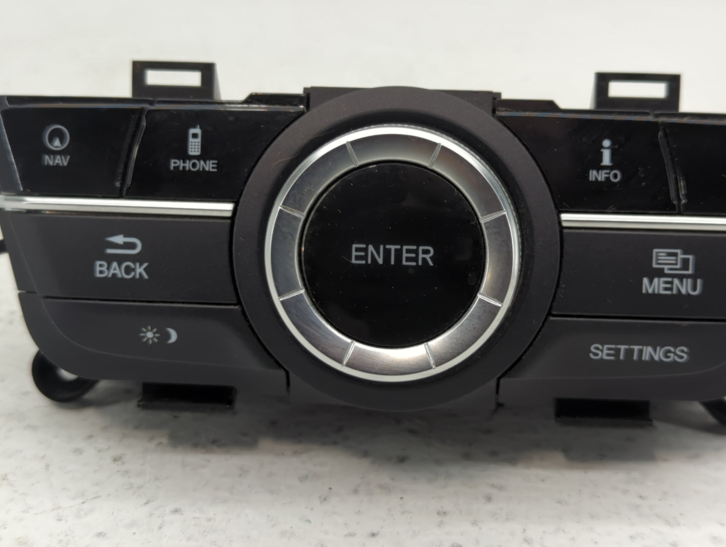 2014-2017 Acura Mdx Radio Control Panel - Oemusedautoparts1.com