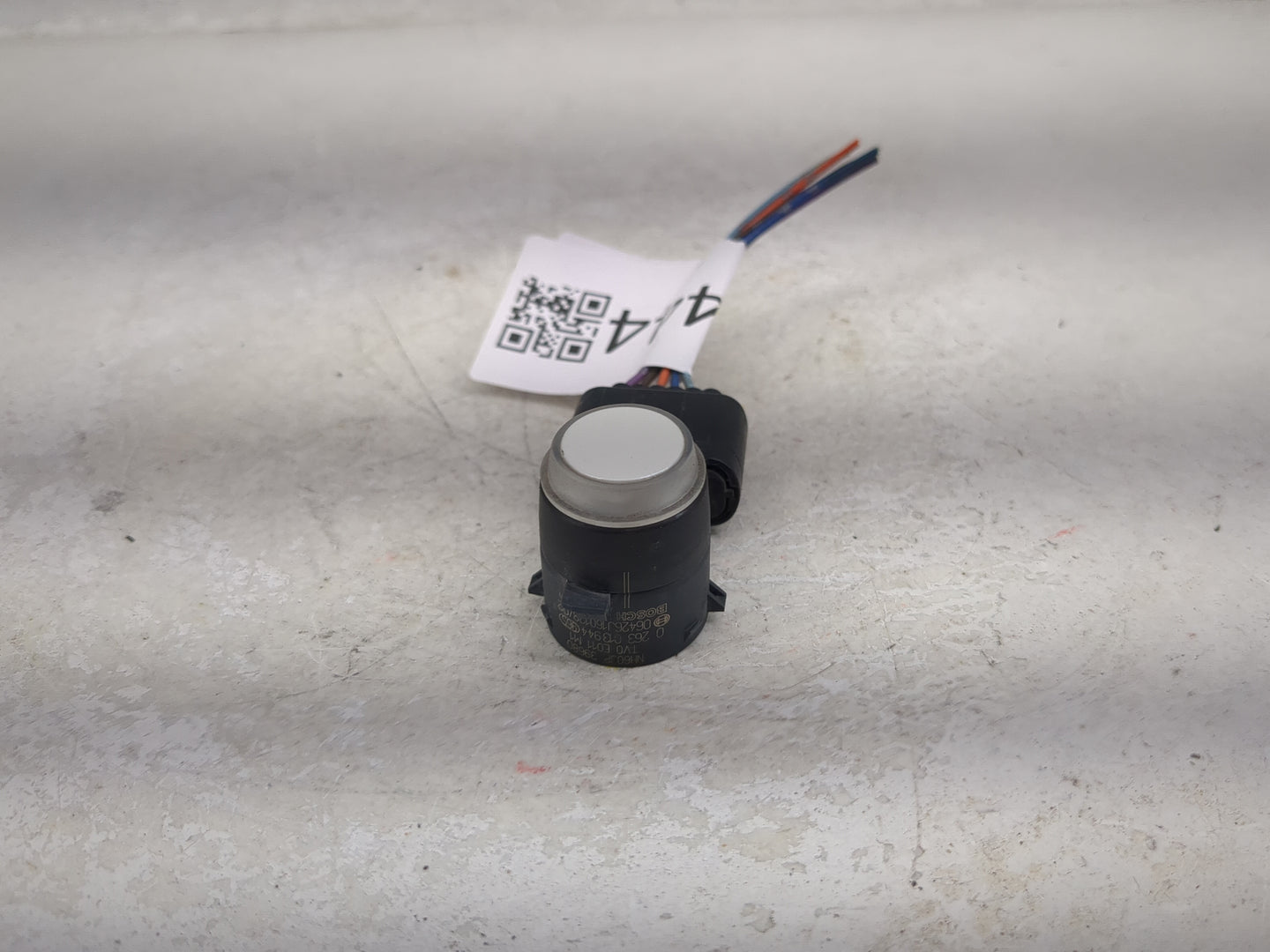 2016 Acura Mdx Front Park Assist Sensor White - Oemusedautoparts1.com