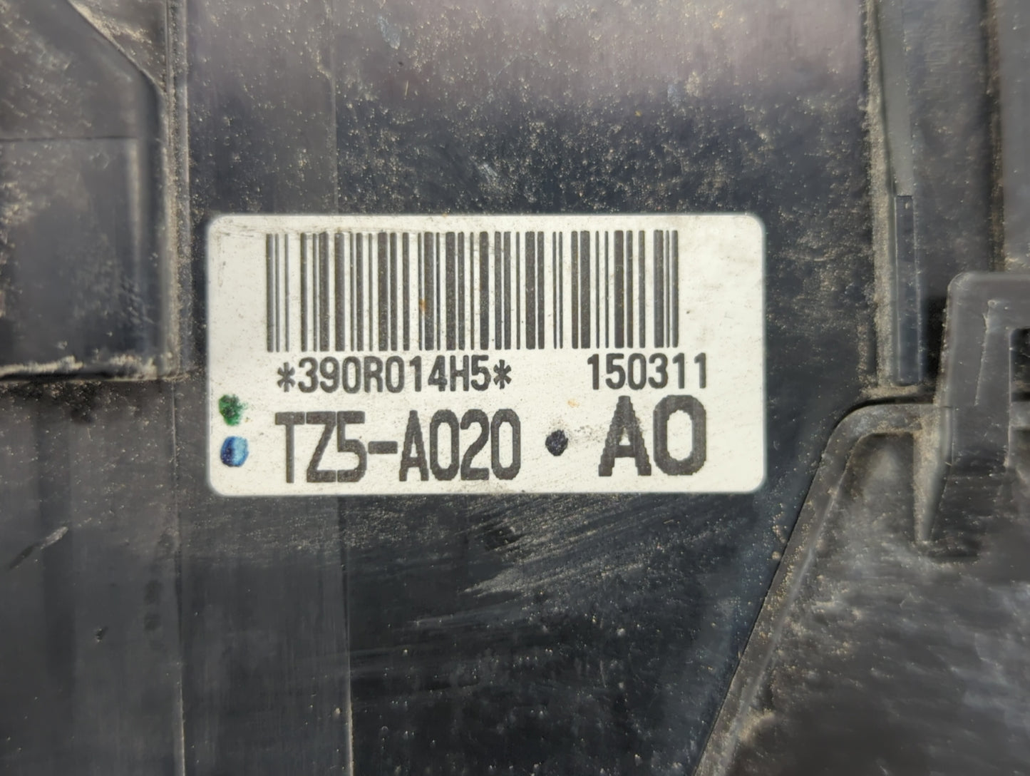 2016 Acura Mdx Fusebox Fuse Box Panel Relay Module P/N:TZ5-A020 A0 Fits OEM Used Auto Parts - Oemusedautoparts1.com