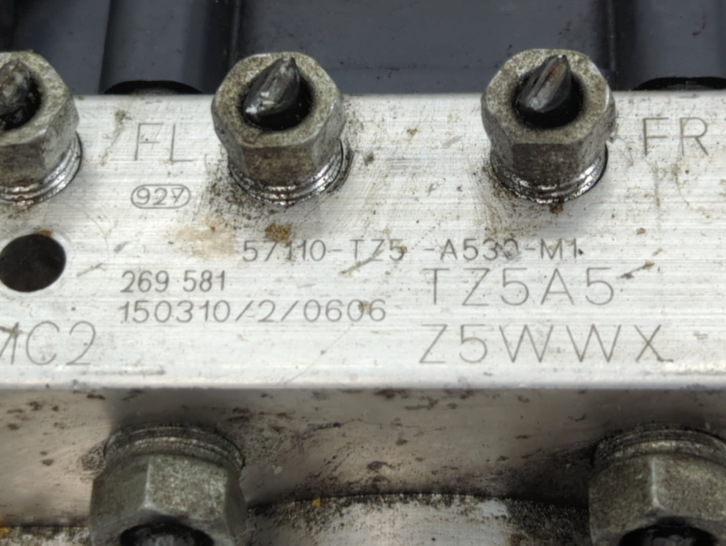 2016 Acura Mdx ABS Pump Control Module Replacement P/N:57110-TZ5-A530-M1 Fits OEM Used Auto Parts - Oemusedautoparts1.com