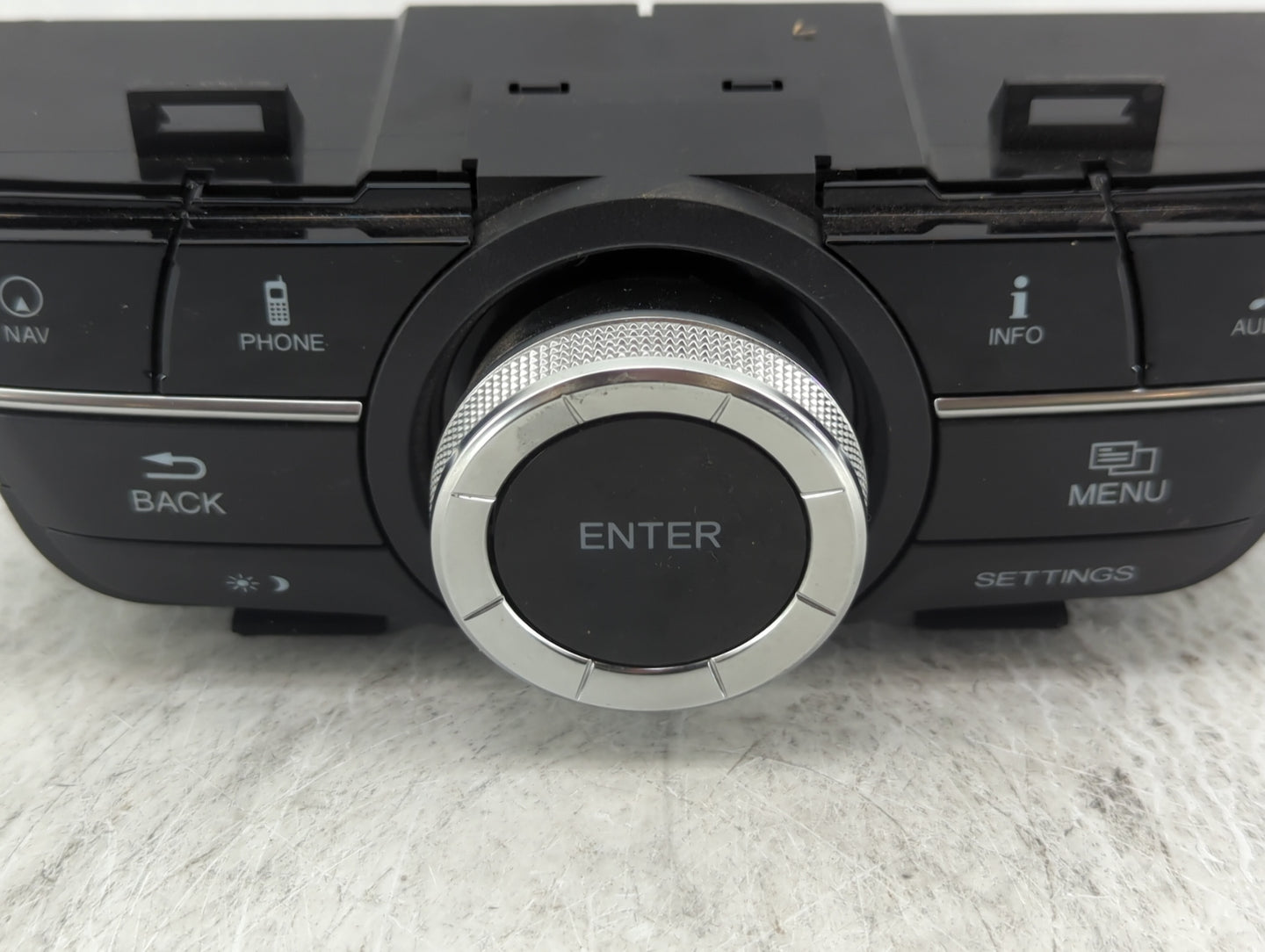 2014-2017 Acura Mdx Radio AM FM Cd Player Receiver Replacement P/N:2 M53408 Fits Fits 2014 2015 2016 2017 OEM Used Auto Part