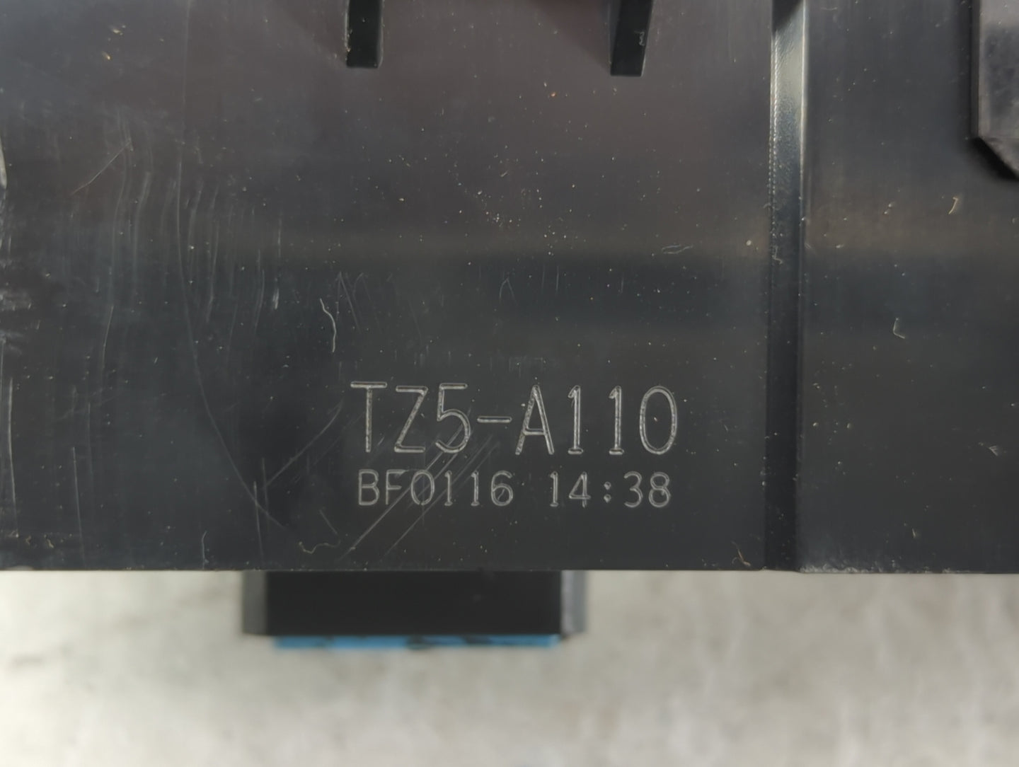 2014-2017 Acura Mdx Radio AM FM Cd Player Receiver Replacement P/N:2 M53408 Fits Fits 2014 2015 2016 2017 OEM Used Auto Part